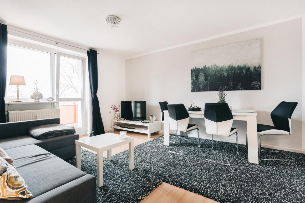 Schlummi Gemuetliche Zentrale & Saubere Wohnung ドレスデン エクステリア 写真