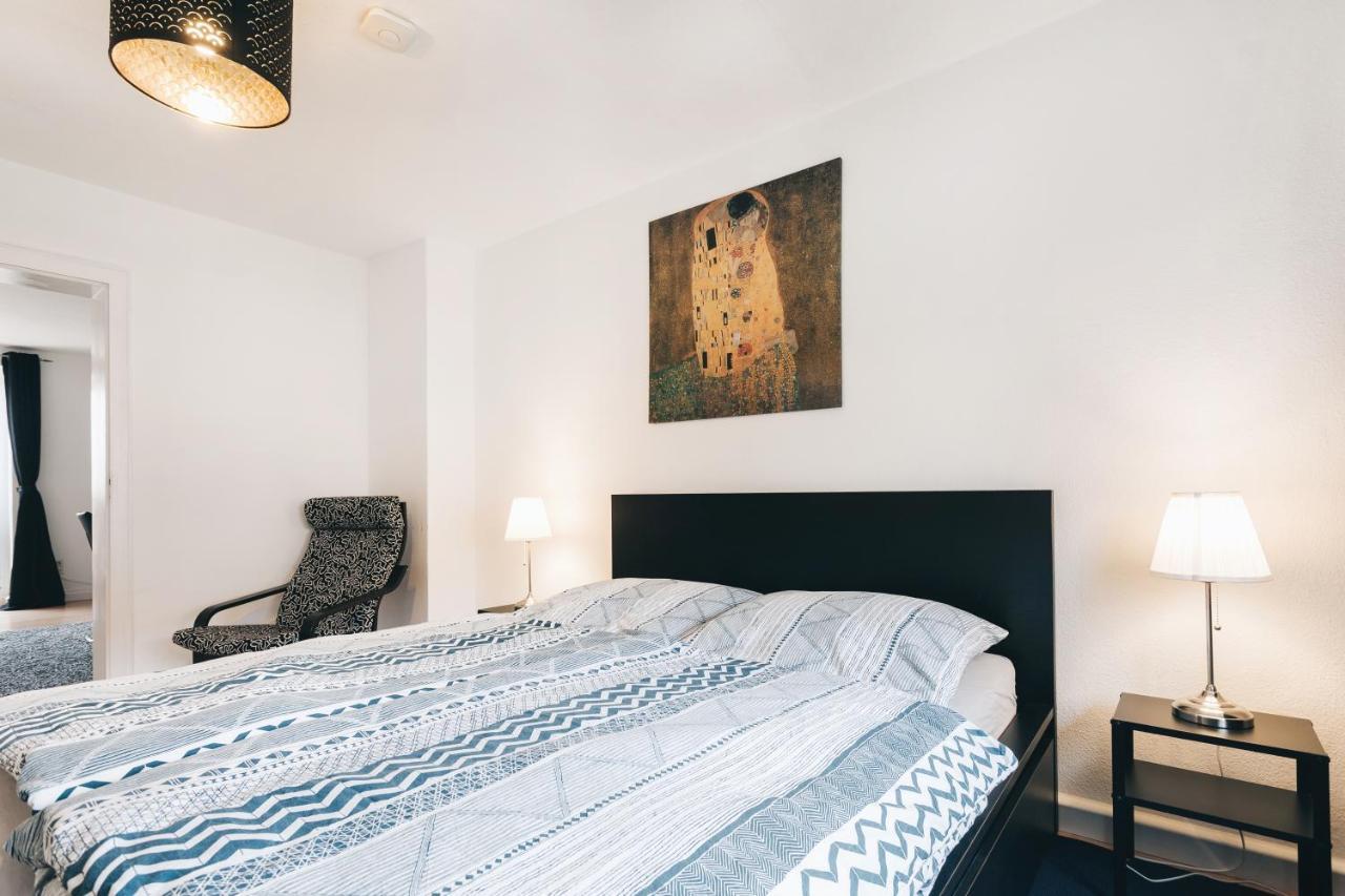Schlummi Gemuetliche Zentrale & Saubere Wohnung ドレスデン エクステリア 写真