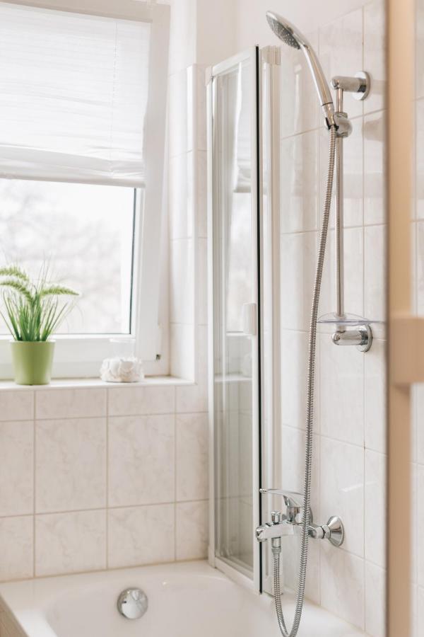 Schlummi Gemuetliche Zentrale & Saubere Wohnung ドレスデン エクステリア 写真