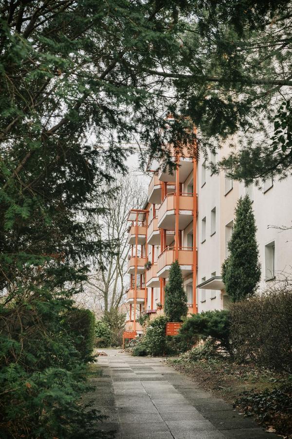 Schlummi Gemuetliche Zentrale & Saubere Wohnung ドレスデン エクステリア 写真